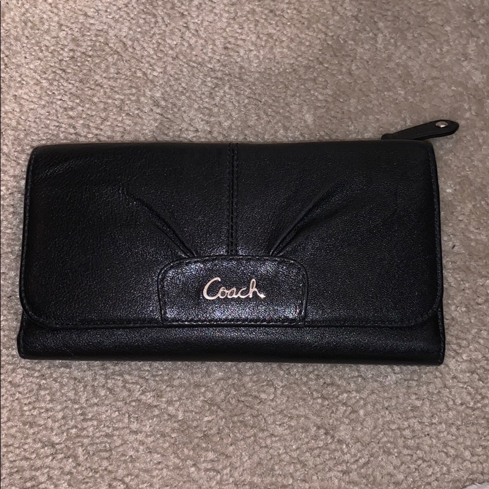 Black Leather Coach Wallet